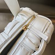 Fortok Bottega Veneta Small Cassette Bag White 736233 23x10.5x10cm - 6
