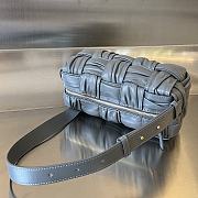 Fortok Bottega Veneta Small Cassette Bag Grey 736233 23x10.5x10cm - 2