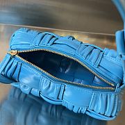 Fortok Bottega Veneta Small Cassette Bag Blue 736233 23x10.5x10cm - 2