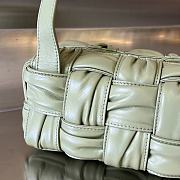 Fortok Bottega Veneta Small Cassette Bag Green 736233 23x10.5x10cm - 3