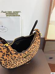 Fortok Prada Metallic Arqué Printed Leather Shoulder Bag 20x6x13cm - 5