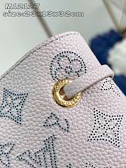 Fortok Louis Vuitton Bella Tote Bag Flight Mode M12127 23x13x32cm - 2