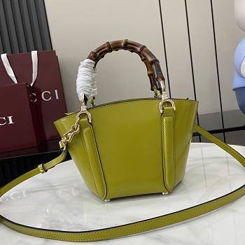 Fortok Gucci Mini Bamboo Top Handle Tote Bag Pistacchio Green 16x14x11.5cm 