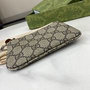 Fortok Gucci GG Emblem Key Case Beige & Dark Brown 819113 12x.7.5cm - 5