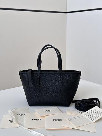 Fortok Fendi Mini Roll Calfskin Bag Black 8655C 15.5x11x13cm