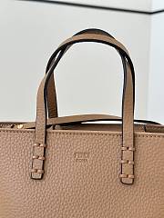 Fortok Fendi Mini Roll Calfskin Bag Brown 8655C 15.5x11x13cm - 2