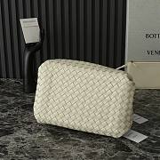 Fortok Bottega Veneta Large Parachute Bag White 796571 30x26x20cm - 2
