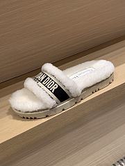 Fortok Dior Fur Slippers White & Black - 2