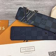 Fortok Louis Vuitton Initiales 40mm Reversible Belt Dark Blue & Black M0667T - 2