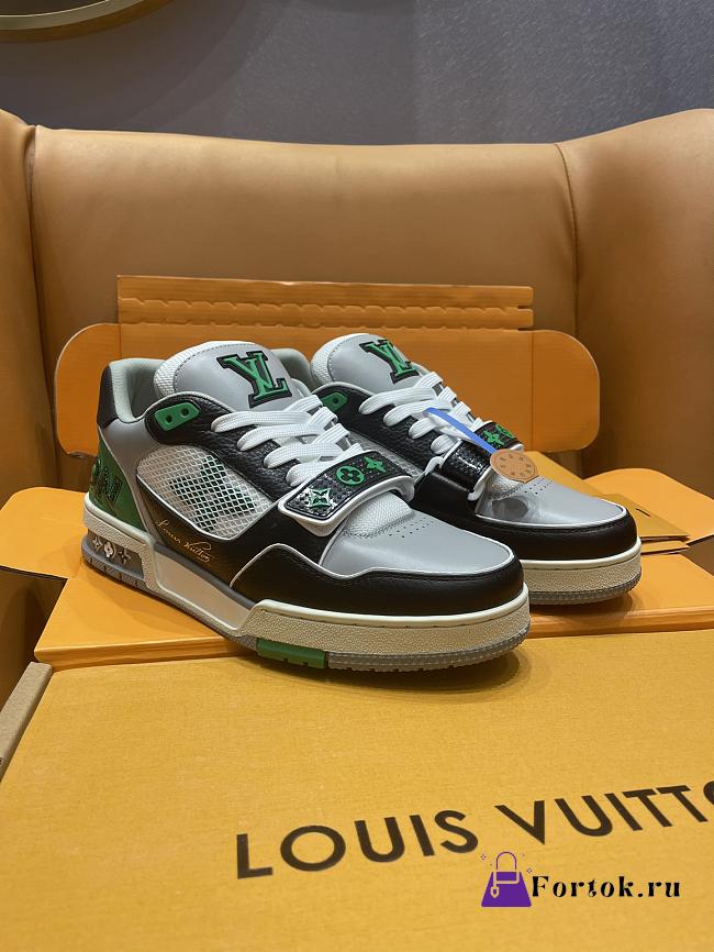 Fortok Louis Vuitton Trainer Sneaker Low LV White Black Grey Green - 1
