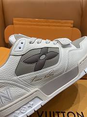 Fortok Louis Vuitton Trainer Sneaker Low LV White Grey - 2