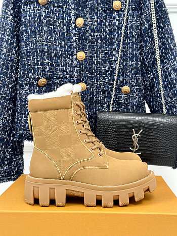 Fortok Louis Vuitton Checker Ranger Boot Beige 1ADEY9