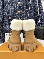 Fortok Louis Vuitton Donkey Snow Boots Beige  - 3