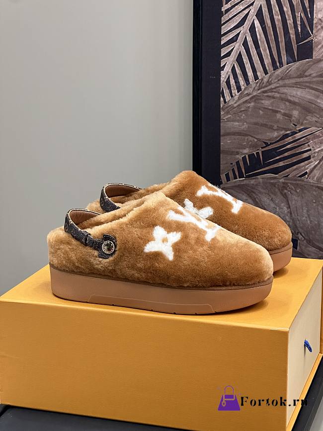 Fortok Louis Vuitton Aspen Comfort Clog Brown - 1