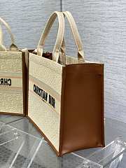Fortok Dior Book Tote Beige Dior Oblique Embroidered Raffia and Camel Calfskin 36x16x27cm - 3