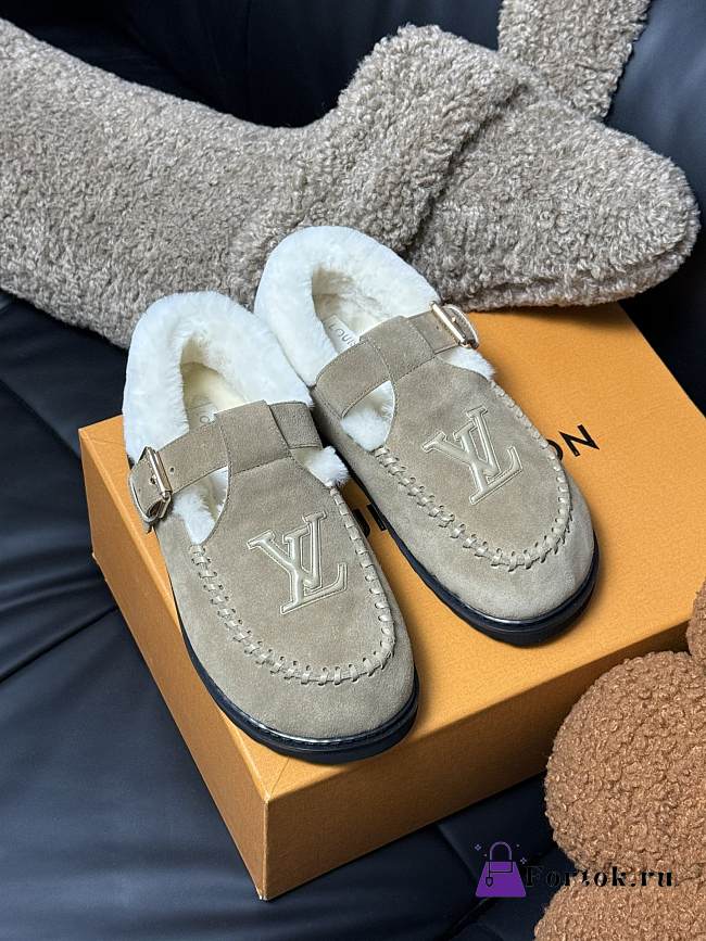Fortok Louis Vuitton Colorado Comfort Mary Jane Shoes Beige - 1
