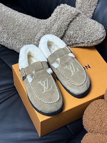 Fortok Louis Vuitton Colorado Comfort Mary Jane Shoes Beige
