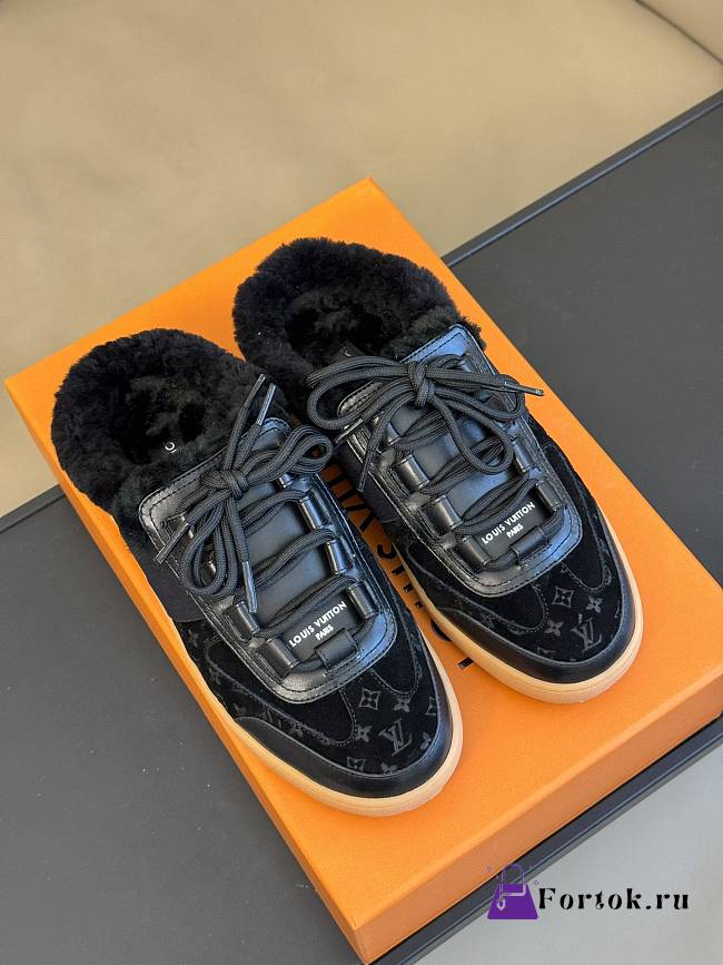 Fortok Louis Vuitton Lou Open Back Sneakers Black - 1