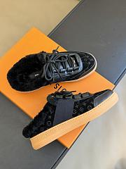Fortok Louis Vuitton Lou Open Back Sneakers Black - 4
