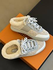 Fortok Louis Vuitton Lou Open Back Sneakers Beige & Grey - 6