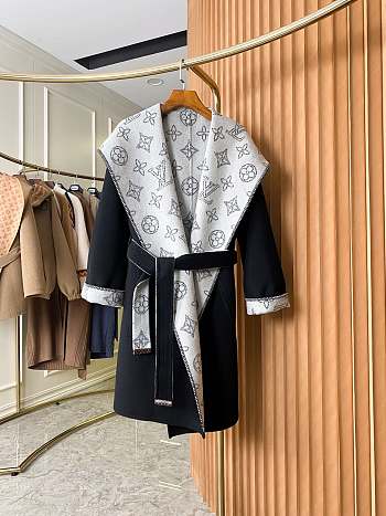 Fortok Louis Vuitton Hooded Casual Cashmere Wool Coat Black & White