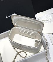 Fortok Chanel 23C Caviar Vanity Case White 16.5x8x10cm - 5