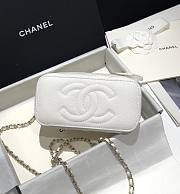Fortok Chanel 23C Caviar Vanity Case White 16.5x8x10cm - 3