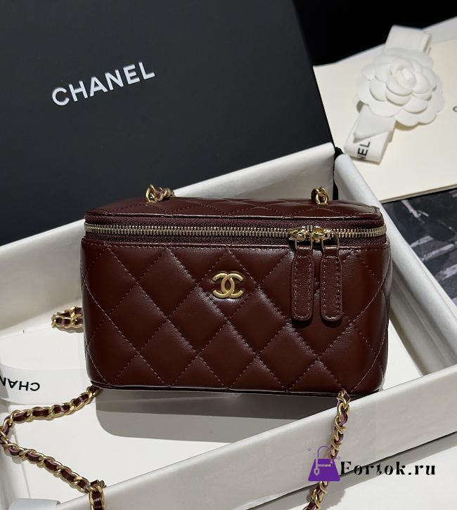 Fortok Chanel 24K Small Golden Ball Cosmetic Bag Dark Brown 9.5x17x8cm - 1