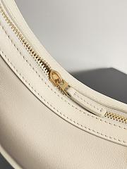 Fortok Bottega Veneta Hula Hoop Shoulder Bag White 794902 28x27x6cm - 2
