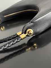 Fortok Bottega Veneta Hula Hoop Shoulder Bag Black 794902 28x27x6cm - 4