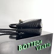 Fortok Bottega Veneta Andiamo Crocodile Leather Bag Black 777614 22x9x15.5cm - 3