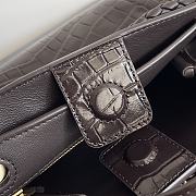 Fortok Bottega Veneta Andiamo Crocodile Leather Bag Dark Brown 777614 22x9x15.5cm - 4