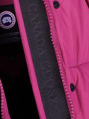 Fortok Canada Goose Cypress Classic Embroidered Logo Short Parka Down Jacket Dark Pink - 4