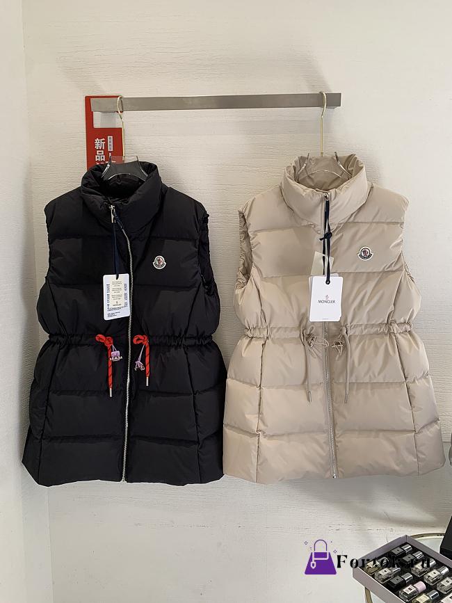 Fortok Moncler Gerardmer Down Vest Black/ Beige - 1