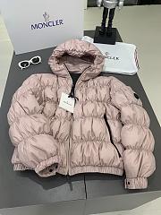 Fortok Moncler Feminine Caterpillar Short Down Jacket Pink - 1