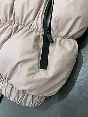 Fortok Moncler Feminine Caterpillar Short Down Jacket Pink - 3