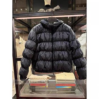 Fortok Moncler Feminine Caterpillar Short Down Jacket Black