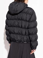 Fortok Moncler Feminine Caterpillar Short Down Jacket Black - 3