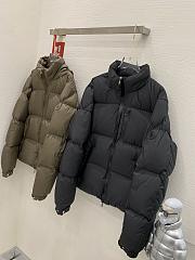 Fortok Moncler Besbre Hooded Short Down Jacket Beige / Black - 4