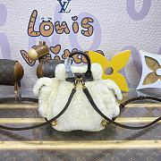 Fortok Louis Vuitton Nano Teddy Backpack Cream M11919 25x16.5x13cm - 5