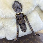Fortok Louis Vuitton Nano Teddy Backpack Cream M11919 25x16.5x13cm - 3