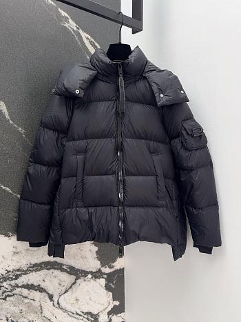 Fortok Fendi 24SS Hooded Down Jacket Black