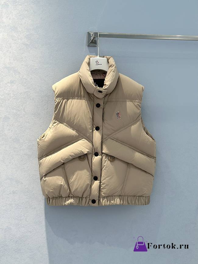 Fortok Moncler 24FW Drawstring Leather Label Stand Collar Down Vest Beige - 1