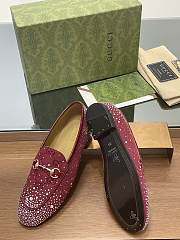 Fortok Gucci Jordaan Multi-faceted Crystal Diamond Loafers Red - 5
