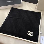 Fortok Chanel Wavy Crochet Cashmere Scarf Black & White 180×60cm - 1