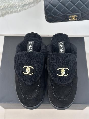 Fortok Chanel Lambswool Buckle Flap Slippers Black