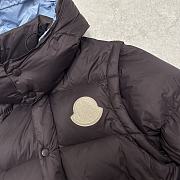 Fortok Moncler Down Jacket With Large Logo & Detachable Sleeves - 3