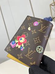 Fortok Louis Vuitton Passport Holder Brown & Yellow M12221 10x14x2.5cm - 3