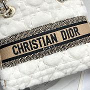 Fortok Dior Lady Five-grid Princess Diana Furry Bag White & Beige 24x20x11cm - 2