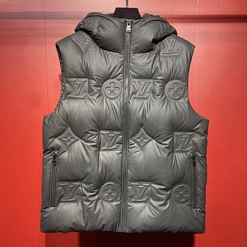 Fortok Louis Vuitton Embossed Logo Padded Down Vest Black